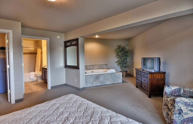 Unit 312 1 BD/ 1 BA Condo - Photo 3