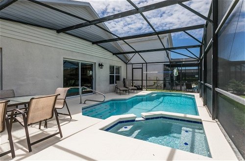 Photo 19 - 4BR Pool Home Windsor Palms by SHV-2240