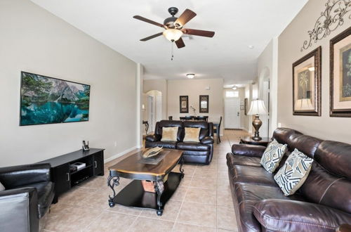 Photo 11 - 4BR Pool Home Windsor Palms by SHV-2240
