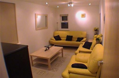 Foto 12 - Earle House Serviced Apartments