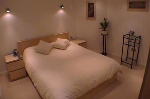 Photo 1 - Earle House Serviced Apartments