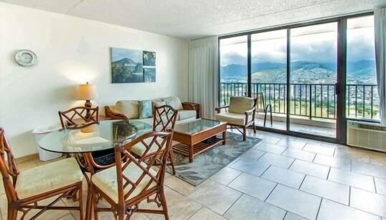 Foto 1 - Deluxe Panoramic Mountain View Condo - 37th Floor, Free parking & Wifi by Koko Resort Vacation Rentals