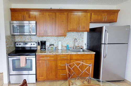 Photo 8 - Deluxe Panoramic Mountain View Condo - 37th Floor, Free parking & Wifi by Koko Resort Vacation Rentals