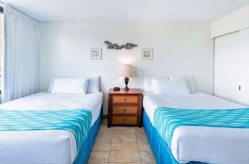 Photo 2 - Deluxe Panoramic Mountain View Condo - 37th Floor, Free parking & Wifi by Koko Resort Vacation Rentals