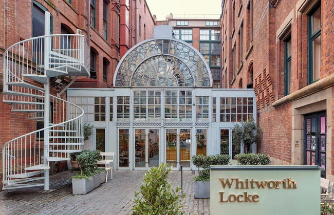 Whitworth Locke - Foto 1