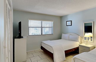 Foto 3 - Edgewater Beach & Golf Resort II by Southern Vacation Rentals