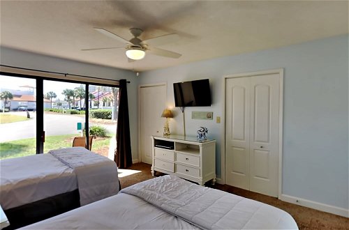 Photo 8 - Edgewater Beach & Golf Resort II by Southern Vacation Rentals