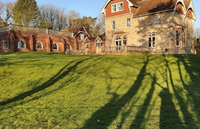 Historic Manor House - Sleeps 16 - Pool & Hot Tub - Foto 47