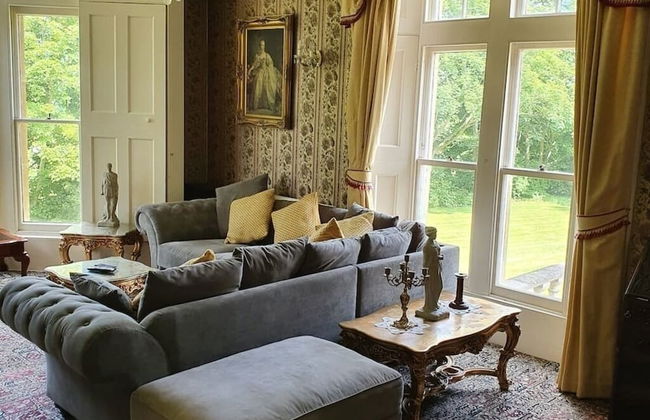 Historic Manor House - Sleeps 16 - Pool & Hot Tub - Foto 15