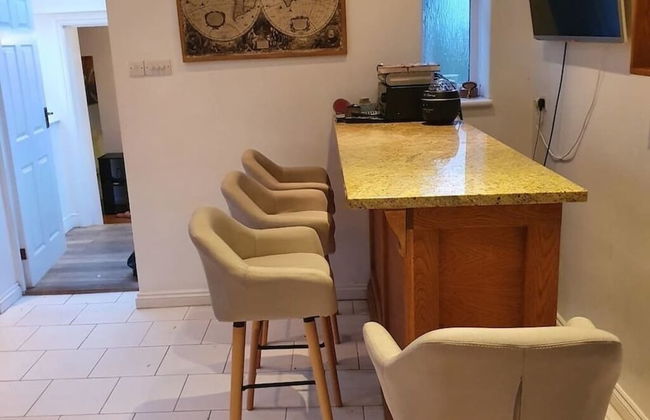 Historic Manor House - Sleeps 16 - Pool & Hot Tub - Foto 39