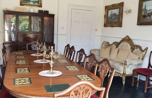 Historic Manor House - Sleeps 16 - Pool & Hot Tub - Foto 7