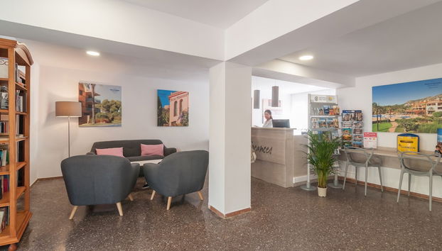 Entrada (vista interior)