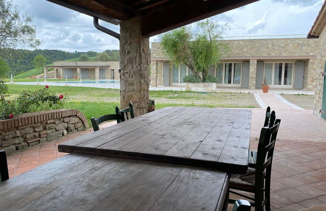 Farmhouse in Pisan Hills With Pool - Photo 17