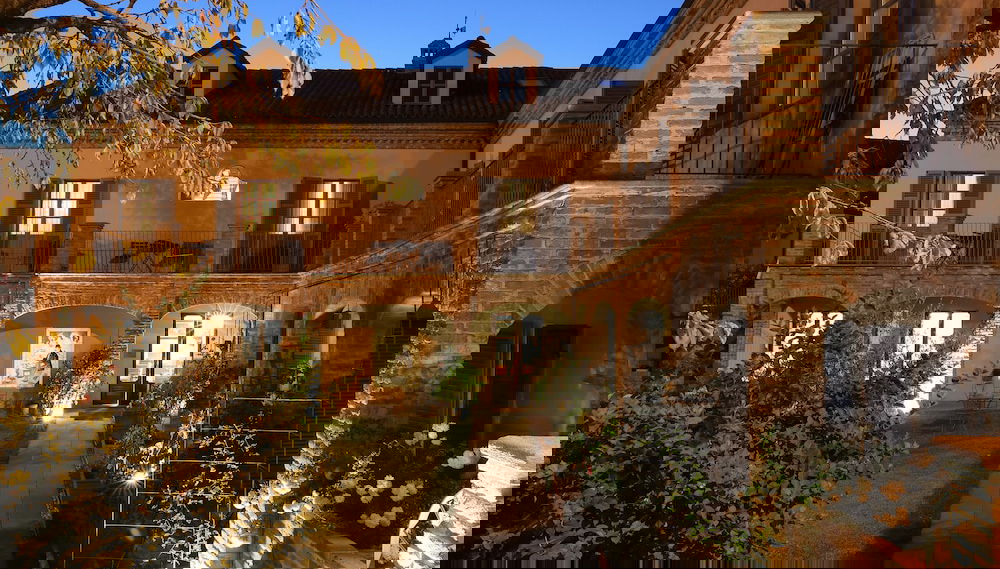 Primary image