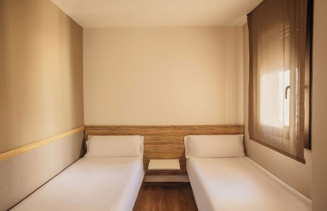 Milà Apartamentos Barcelona - Foto 10