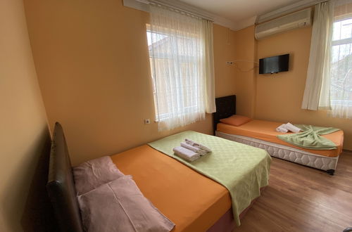 Photo 23 - Deniz Apart Motel