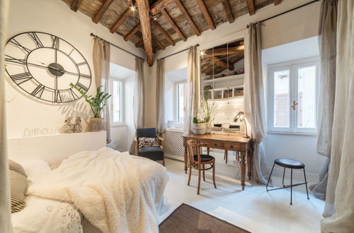 Photo 8 - Navona Luxury & Charming Apartment