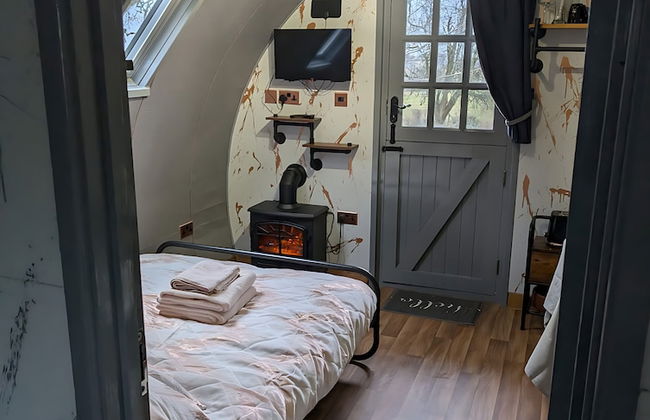 Caplor Glamping and Lodges - Photo 8