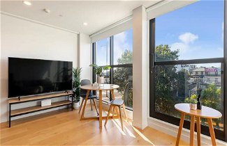 Photo 3 - Bright And Modern Apartment On K Road