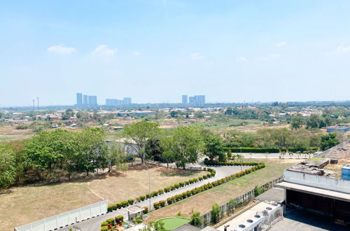 Photo 19 - Minimalist And Nice Studio At Azalea Suites Apartment