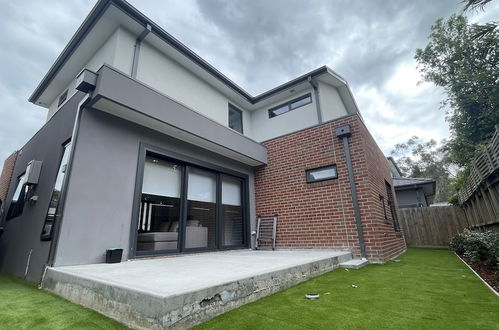 Photo 27 - StayAU Modern 4BR Townhouse Bayswater