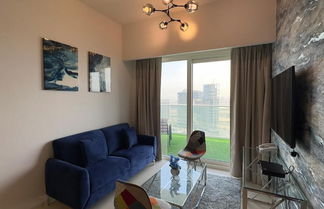 Photo 1 - Mh- Lovely 1 Bhk Burj Khalifa View Ref- 26017