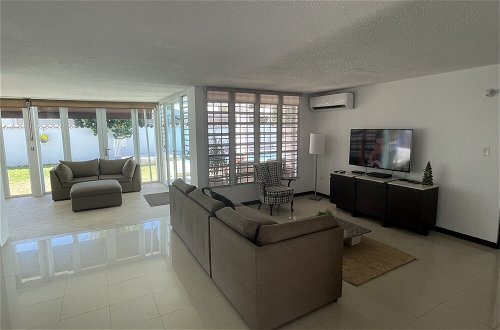Photo 11 - CasaMar 3 Bed 3 Bath With Pool