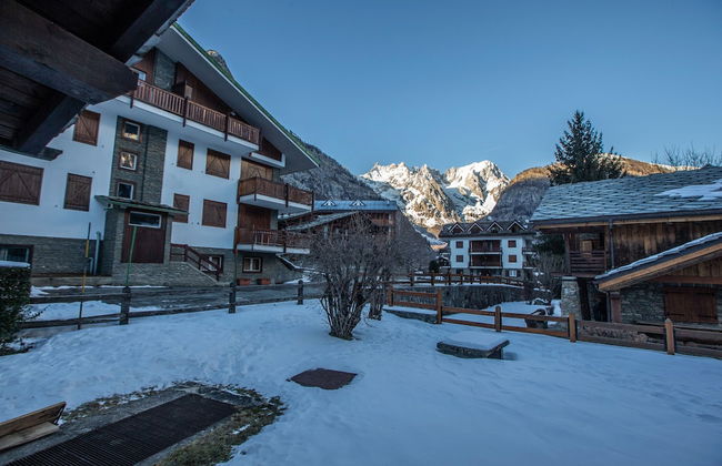 JOIVY Family Apartment, near Ski Lifts, In Courmayeur - Photo 22