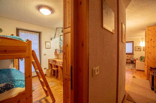 Photo 2 - JOIVY Family Apt For 6, Near Ski Lifts, In Courmayeur