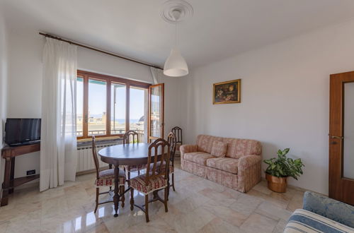 Photo 11 - Altido Front Sea Apt With Big Terrace In Chiavari