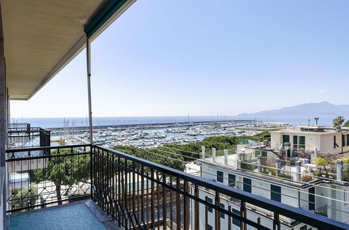 Photo 29 - JOIVY Front Sea Apt With Big Terrace In Chiavari