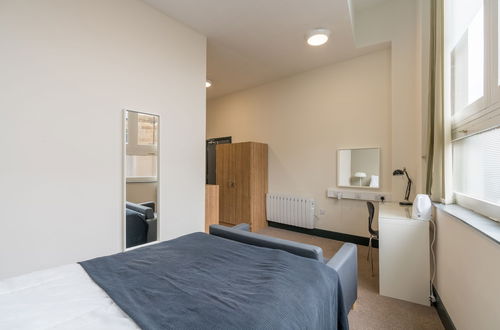 Photo 10 - Altido Cosy Rooms In In Newington