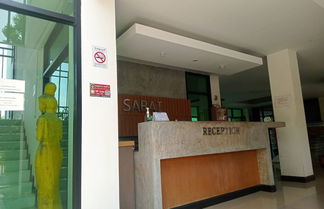 Foto 2 - SabaiPlace Hotel