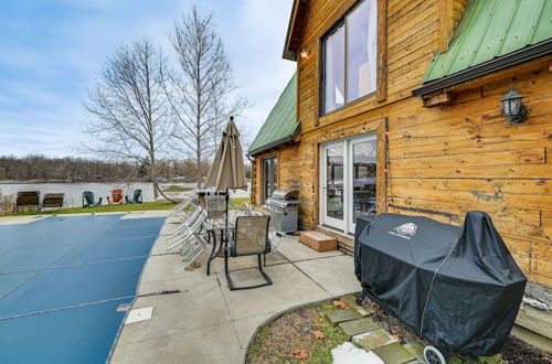 Photo 15 - Riverfront A-frame Cabin in Troy w/ Pool & Dock