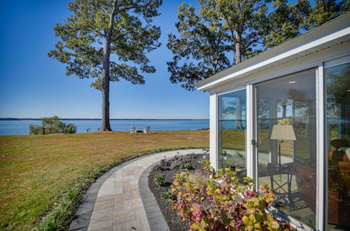 Photo 6 - Waterfront Gloucester Cottage w/ Private Boat Dock