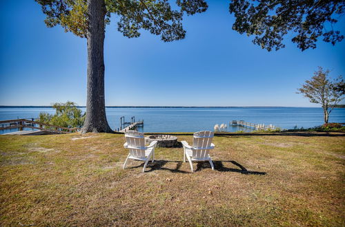 Photo 21 - Waterfront Gloucester Cottage w/ Private Boat Dock