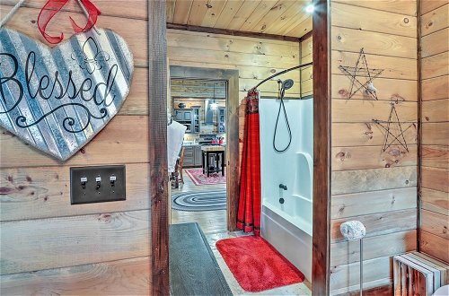 Photo 6 - Spacious Blue Ridge Cabin w/ Private Hot Tub
