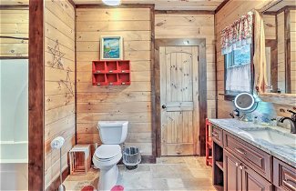 Photo 3 - Spacious Blue Ridge Cabin w/ Private Hot Tub