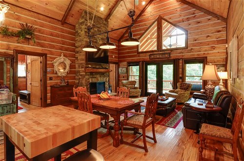 Photo 9 - Spacious Blue Ridge Cabin w/ Private Hot Tub