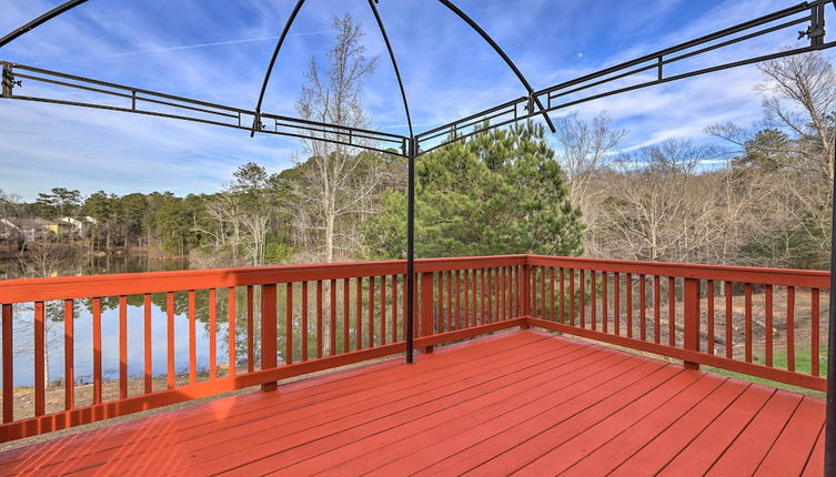 Photo 1 - Spacious Atlanta Home With Lake Access & Deck