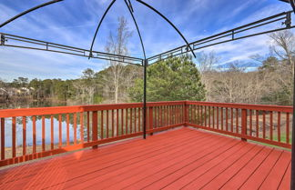 Photo 1 - Spacious Atlanta Home With Lake Access & Deck
