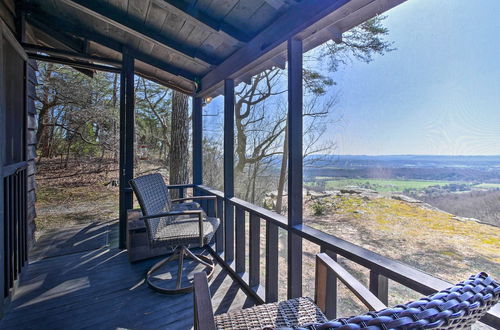 Foto 6 - Secluded Ridgetop Hideaway w/ Valley Views