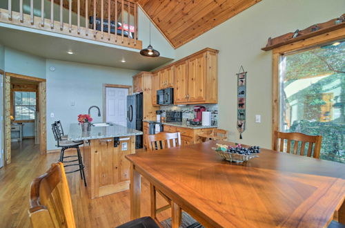 Photo 6 - Cleveland Cabin w/ Pool, Hot Tub & Mountain Views