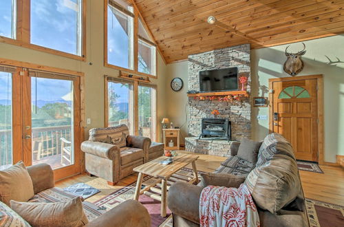 Photo 5 - Cleveland Cabin w/ Pool, Hot Tub & Mountain Views