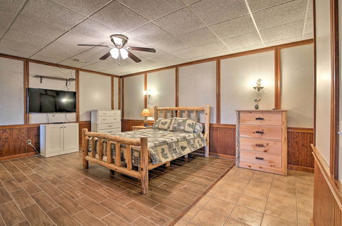 Photo 12 - Cleveland Cabin w/ Pool, Hot Tub & Mountain Views