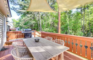 Photo 1 - Cheerful Savannah Vacation Rental With Fire Pit