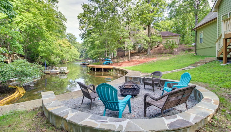 Photo 1 - 'serene Shores' Lakefront House w/ Dock