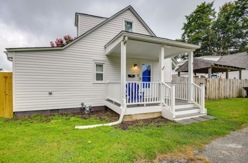 Photo 26 - Updated Hampton Home w/ Grill: Walk to Beach