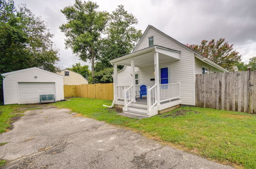 Photo 18 - Updated Hampton Home w/ Grill: Walk to Beach