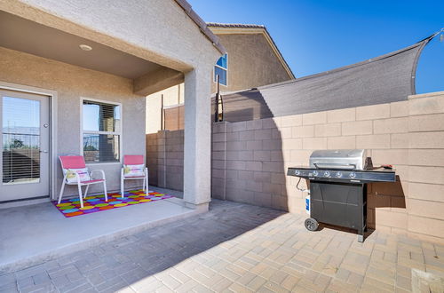 Photo 24 - Modern West Tucson Home w/ Backyard